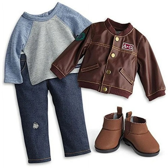 American Girl Logan Everett Boy Outfit New in Box - Picture 3 of 3